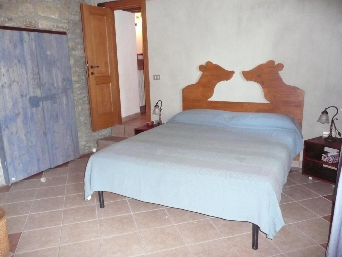 B&B La Civetta Ponzone ภายนอก รูปภาพ